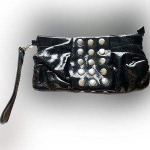 Steve Madden black wristlet/clutch